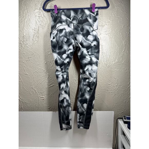 Lululemon Train Times Leggings lw5ARBZ40417 Grey White Marble Mottled Size 6 - Picture 3 of 6